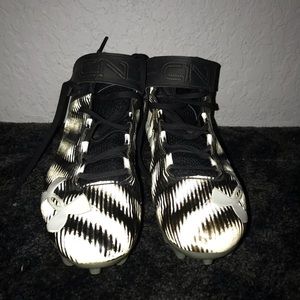 Under armor football cleats